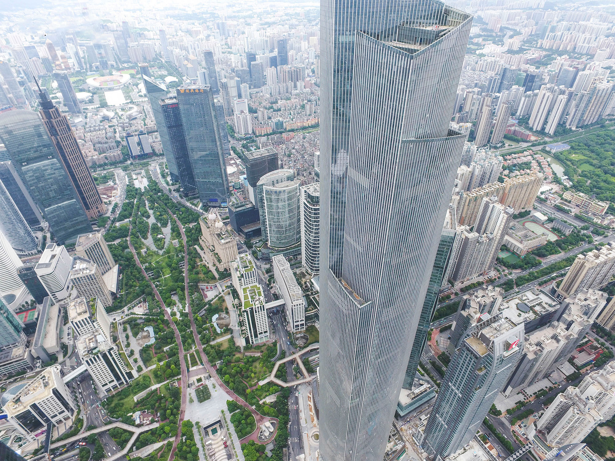 廣州周（zhōu）大福金融中心 Guangzhou CTF Finance Centre